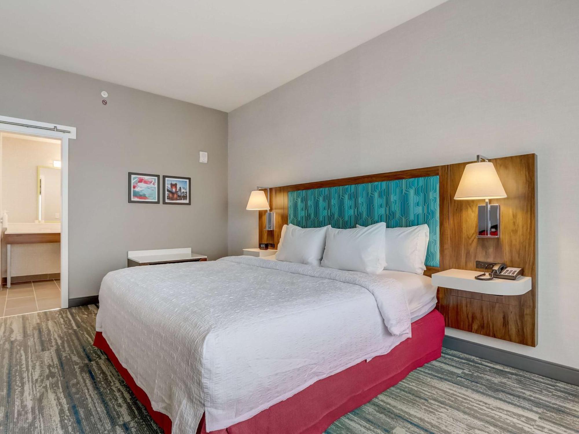 Hampton Inn & Suites Cincinnati Midtown Rookwood المظهر الخارجي الصورة