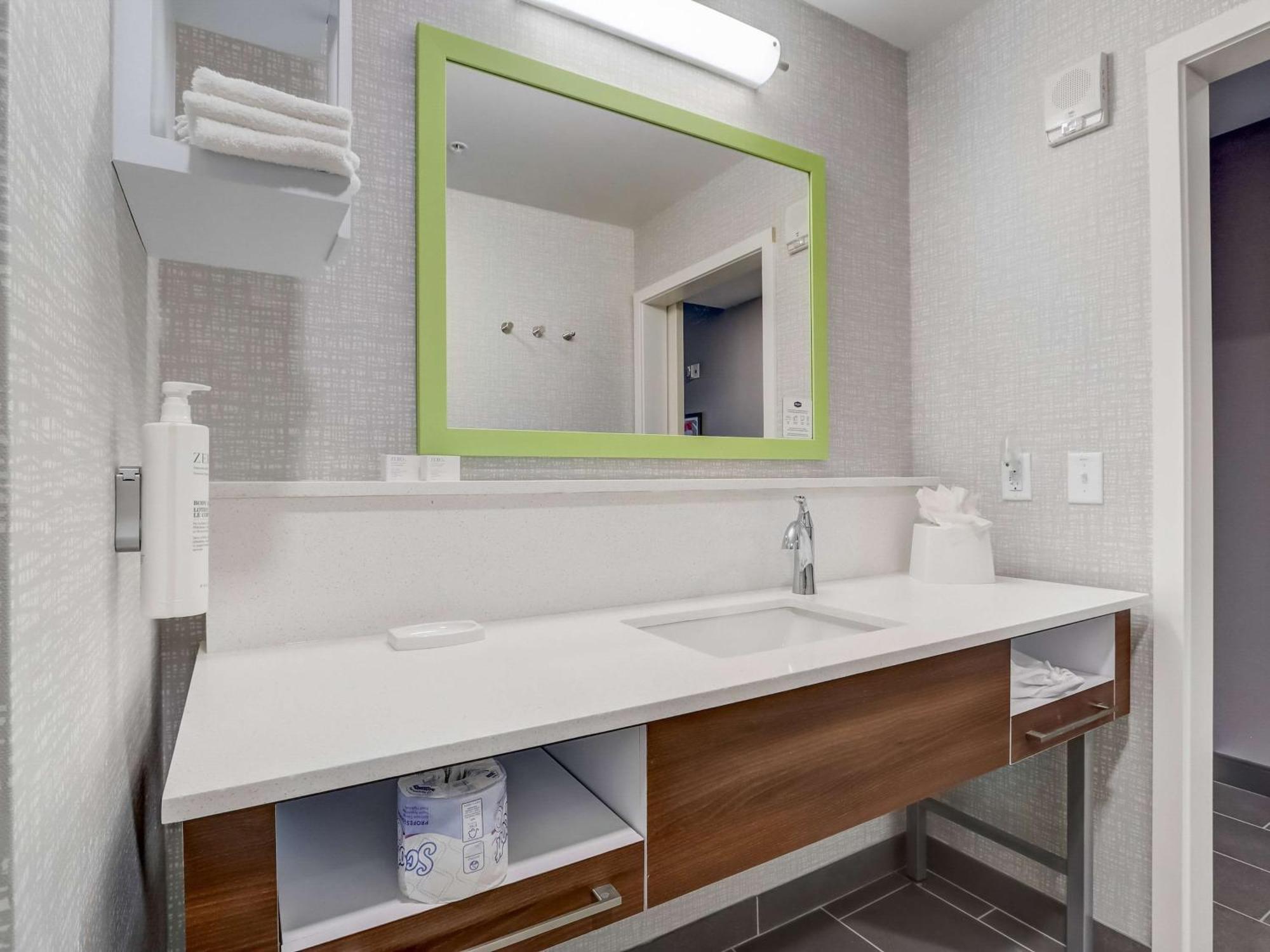 Hampton Inn & Suites Cincinnati Midtown Rookwood المظهر الخارجي الصورة